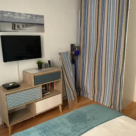 Studio Cosy A アパート *